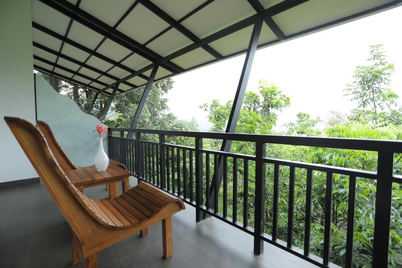 Hotel Sattva-The Awakening Garden Kakkadampoyil Exterior foto