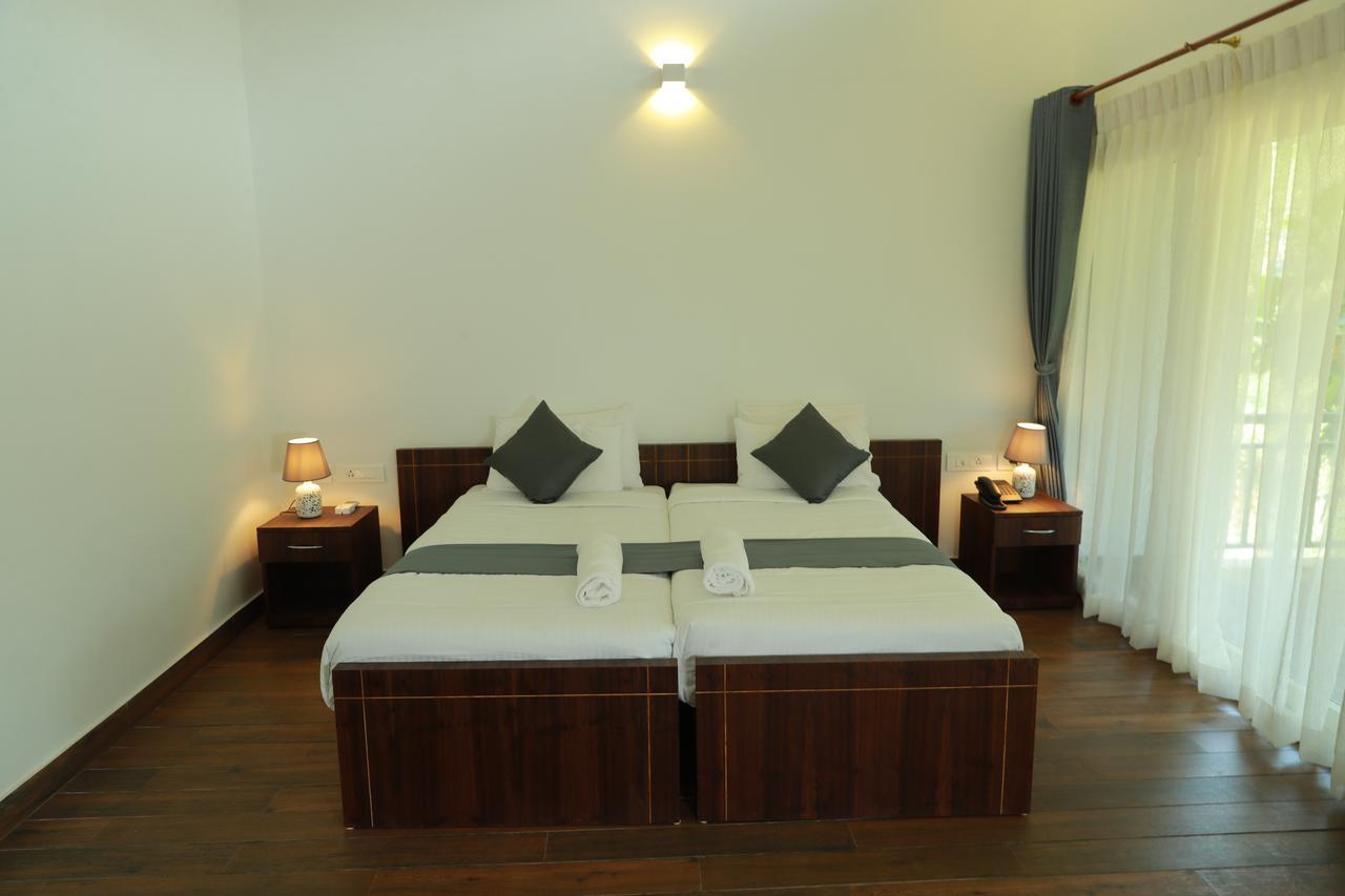 Hotel Sattva-The Awakening Garden Kakkadampoyil Exterior foto